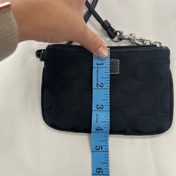 Coach Signature Jacquard Black Wristlet Wallet Purse - Picture 10 of 10